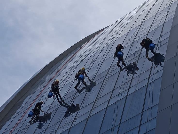 القطاعات الأخرى